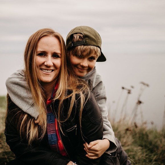 Meet your Posher, Alli - Picture 1 of 1